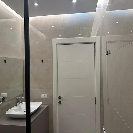 Apartment Luxury - San Pietro Durrës